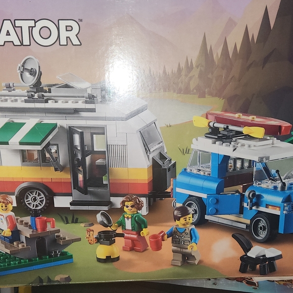 Lego 3-n-1 CARAVAN Family Holiday Creator RETIRED Set